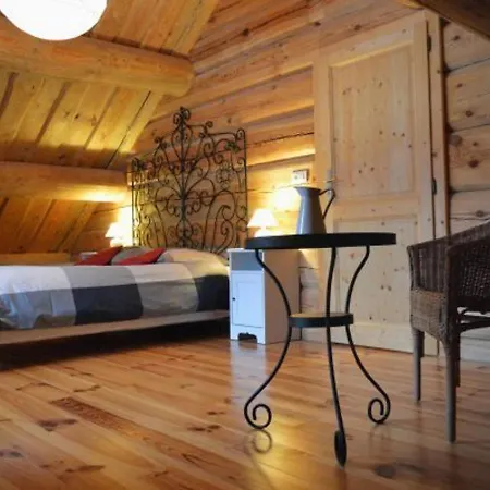 Chalet Bois 3 Ch, Tout Equipe, Proche Commodites & Tourisme. - Fr-1-589-49
