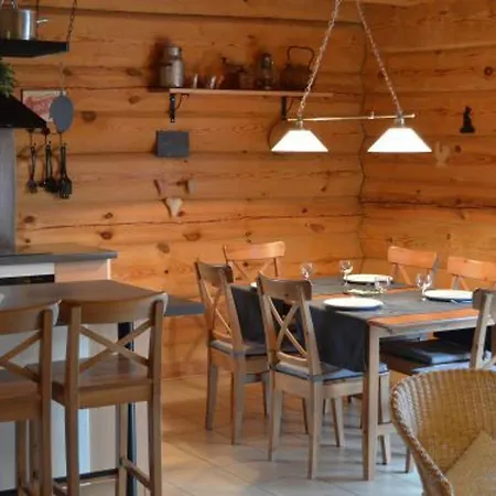 Chalet Bois 3 Ch, Tout Equipe, Proche Commodites & Tourisme. - Fr-1-589-49 * Anould